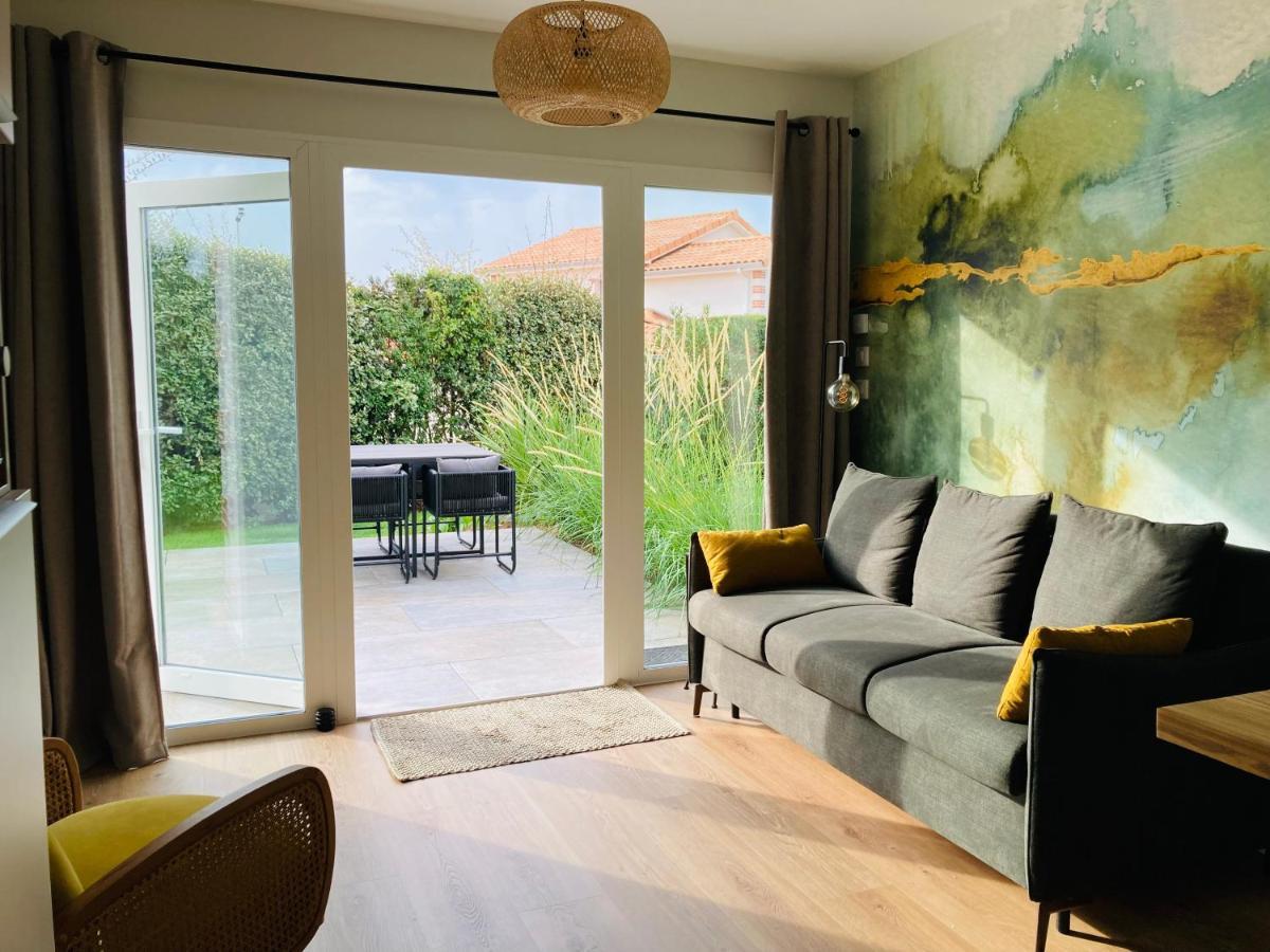 Le Clos De Jade - Appt 3 Etoiles Avec Piscine Partagee 波尔尼克 外观 照片